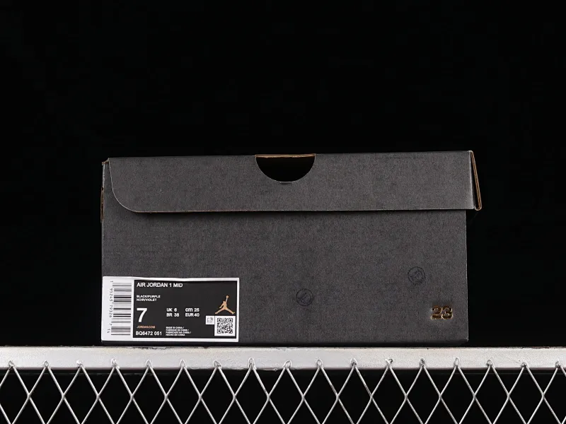 All categories Air Jordan Jordan series basketball shoes Air Jordan 1 Mid Air Jordan 1 Mid AJ1 Joe 1 black and blue mid-top basketball shoes BQ6472-051